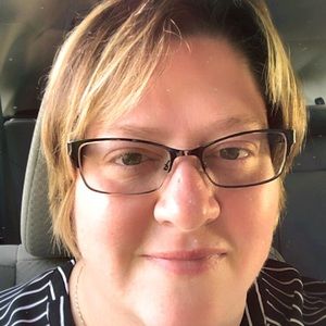 Meet your Posher, Pam